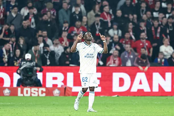 La valeur marchande d'Arthur Avom atteint 15 millions d'euros selon Transfermarkt
