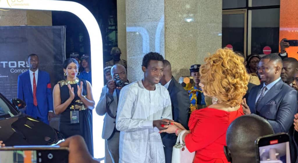 Coupure d'électricité au Ballon d'Or 2025 : le directeur de l'électricité de Yaoundé interpellé