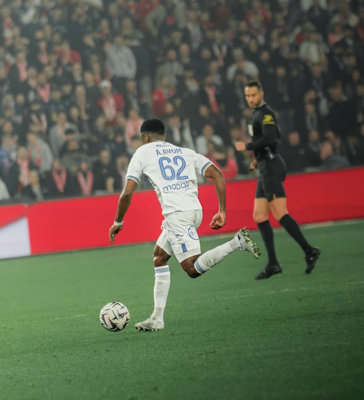 Arthur Avom: Cameroonian Midfielder Headed to Sunderland?