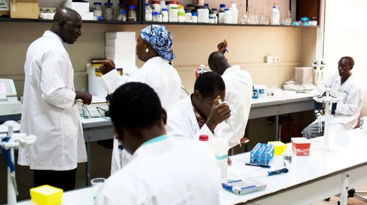 Cameroun : La fuite des médecins après la formation atteint 55%