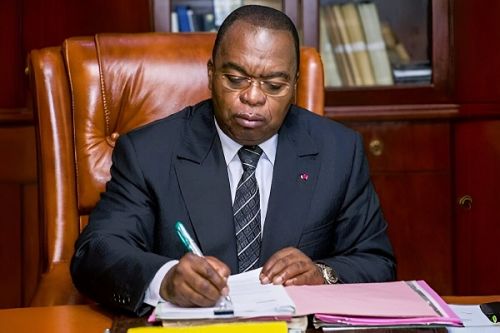 Cameroun : L'État clarifie la réforme sur la collecte des droits et taxes sur les téléphones et terminaux numériques